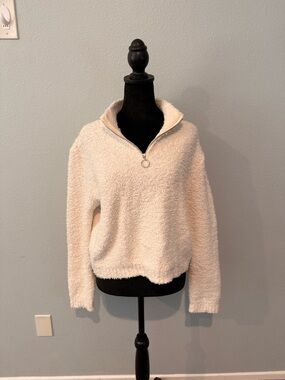 Kendall & Kylie sweater